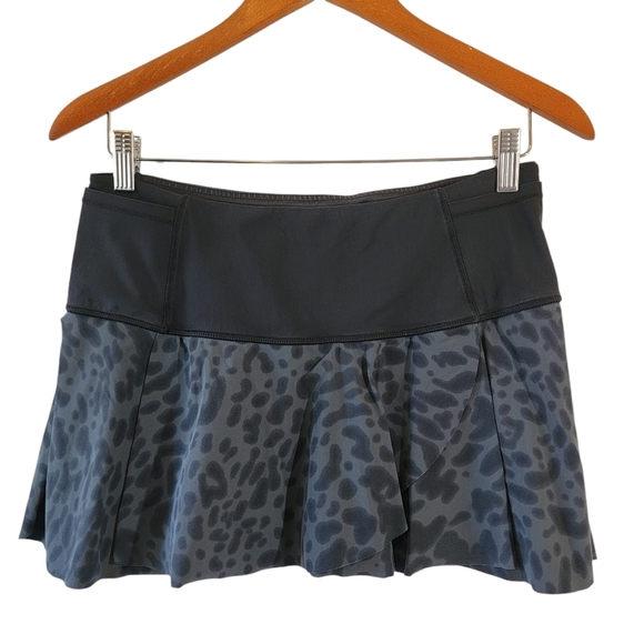 Lululemon Run Pace Setter 4-Way Stretch Skort Sz 6 Petal Camo Printed Black Coal - Picture 5 of 12